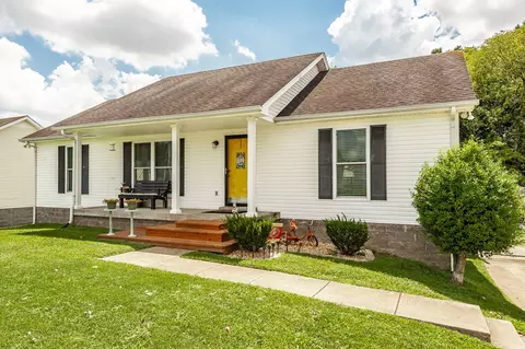 Exterior - 306 Corbitt Ln, Springfield, TN 37172 photo 5 of 17