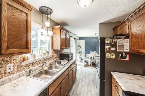 Kitchen - 306 Corbitt Ln, Springfield, TN 37172 photo 3 of 5