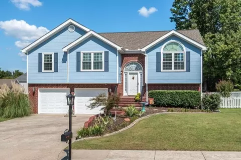 8557 Flowerdale Dr, Chattanooga, TN 37421