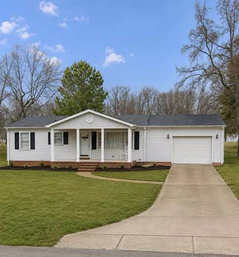 925 Battery Dr, Lewisburg, TN 37091