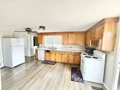 560 State Line Rd, Loretto, TN 38469 photo 5