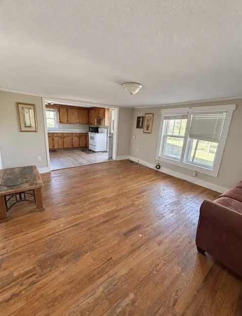 560 State Line Rd, Loretto, TN 38469 photo 4
