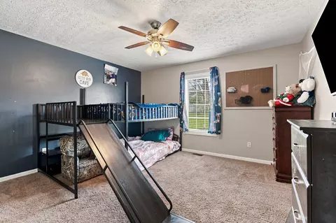 Bedroom - 972 Mud Creek Rd, Morrison, TN 37357 photo 4 of 5