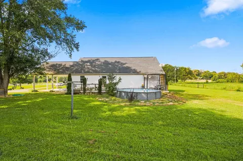 Exterior - 972 Mud Creek Rd, Morrison, TN 37357 photo 7 of 15