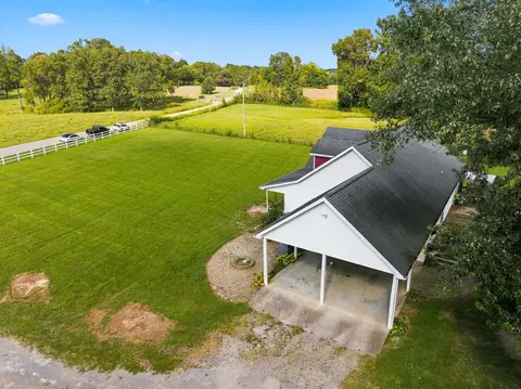 Exterior - 972 Mud Creek Rd, Morrison, TN 37357 photo 14 of 15