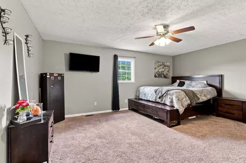Bedroom - 972 Mud Creek Rd, Morrison, TN 37357 photo 1 of 5