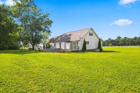 Exterior - 972 Mud Creek Rd, Morrison, TN 37357 photo 6 of 15