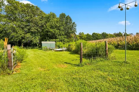 Exterior - 972 Mud Creek Rd, Morrison, TN 37357 photo 5 of 15