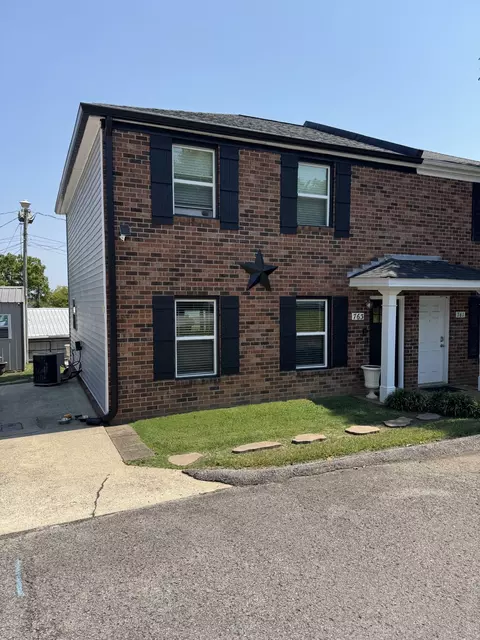 763 Villa Green Dr, Lewisburg, TN 37091