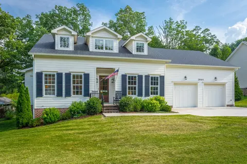204 Wendy Trl, Lookout Mountain, GA 30750