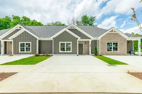 2595 Bannerman Ln, Chattanooga, TN 37421