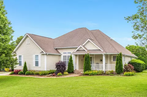 6245 Heritage Ridge Dr, Hixson, TN 37343