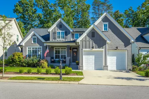 597 Alston Dr, Chattanooga, TN 37419