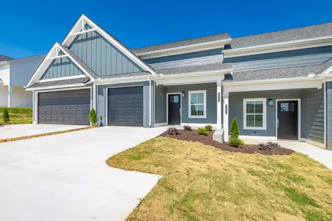 3223 NE Green Turtle Ln, Cleveland, TN 37323