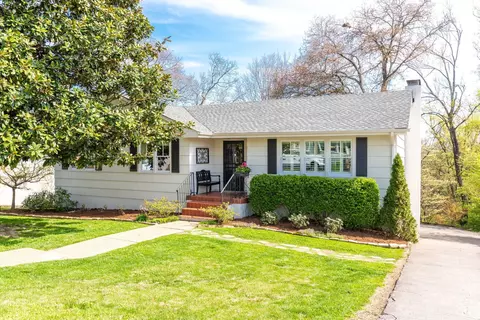 1814 Crestwood Dr, Chattanooga, TN 37415