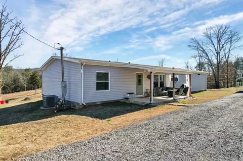 658 Stone Rd, Benton, TN 37307
