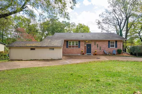 4506 Crestview Dr, Chattanooga, TN 37415 photo 2