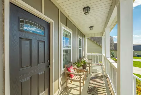 790 Windrush Loop, Chattanooga, TN 37421 photo 5