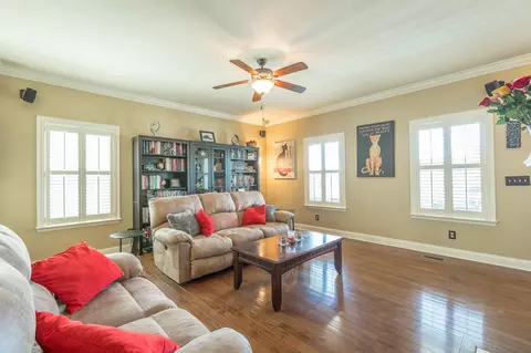 790 Windrush Loop, Chattanooga, TN 37421 photo 9
