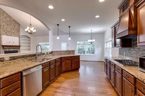 Kitchen - 1002 Glessner Dr, Spring Hill, TN 37174 photo 2 of 2