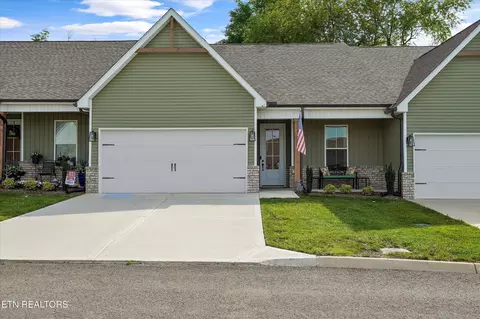 233 Elise Way, Lenoir City, TN 37771
