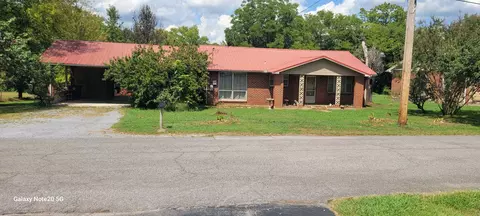 427 Bird St, Shelbyville, TN 37160