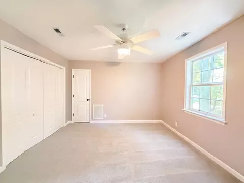 Bedroom - 608 Beechtree Ct, Burns, TN 37029 photo 2 of 3