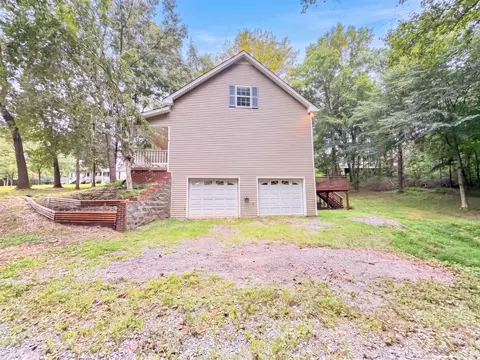 Exterior - 608 Beechtree Ct, Burns, TN 37029 photo 3 of 3