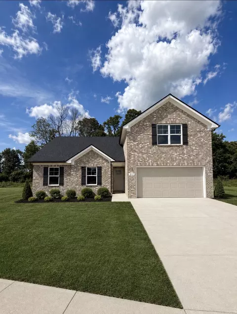 1284 Amber Hills Dr, Ashland City, TN 37015
