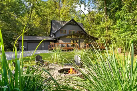 3111 Nevils Way, Sevierville, TN 37876