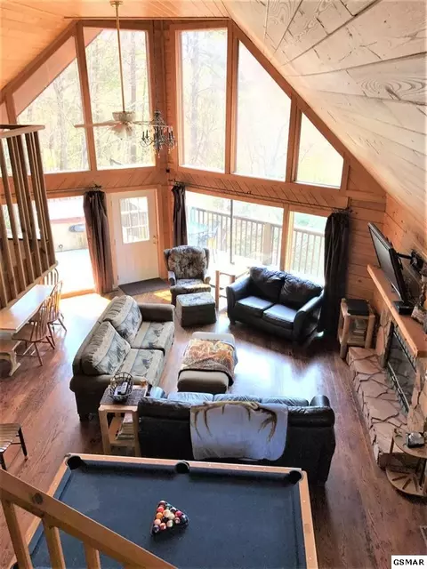3517 Sugar Maple Loop Rd, Sevierville, TN 37862 photo 2