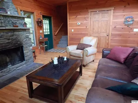 3533 Wolf Way, Sevierville, TN 37862 photo 4