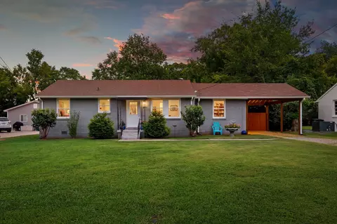 907 Hunt St, Murfreesboro, TN 37130