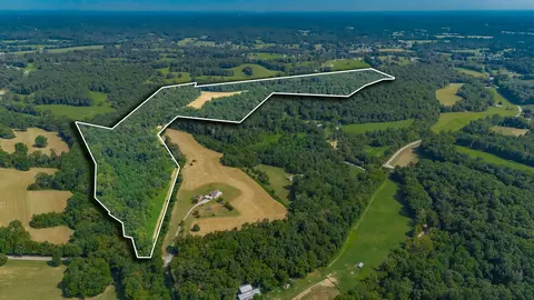 2313 Little Bartons Creek Rd, Cumberland Furnace, TN 37051