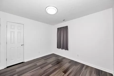 Bedroom - 1501 Puncheon Branch Rd, Goodspring, TN 38460 photo 6 of 6