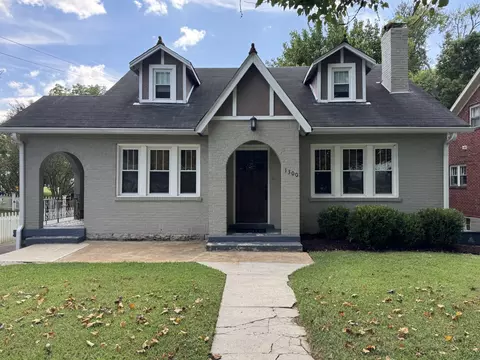 1300 Greenwood Ave, Nashville, TN 37206