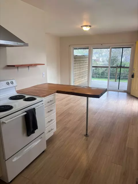 909 Maplewood Pl, Nashville, TN 37216
