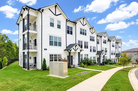 482 Portsdale Dr #10, Brentwood, TN 37027
