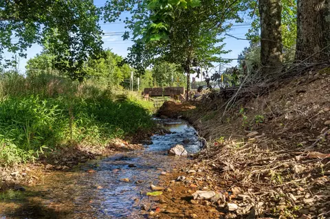 8754 Old State Route 1, New Johnsonville, TN 37134
