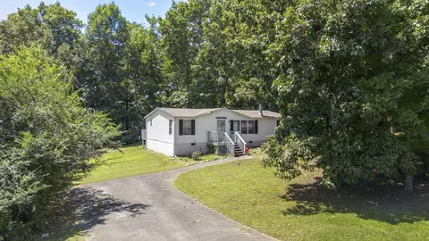 210 W Meadows Ln NE, Cleveland, TN 37312
