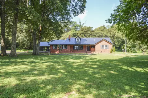 952 Old Fayetteville Hwy, Lynchburg, TN 37352