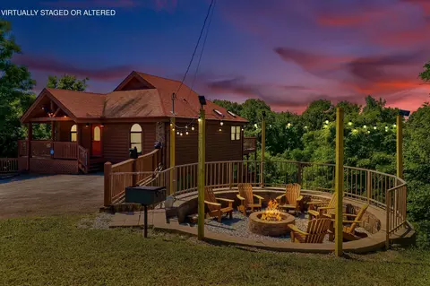 2054 Oakmont Dr, Sevierville, TN 37876