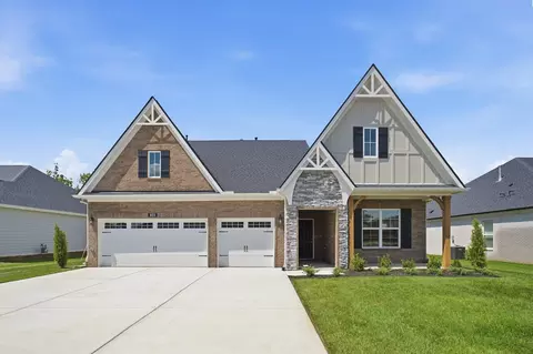 833 Odell Dr, White House, TN 37188