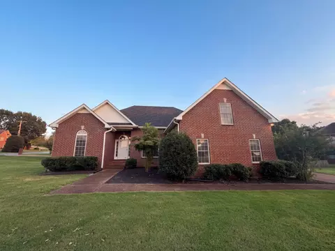 101 Wyncrest Commons Ct, Hendersonville, TN 37075