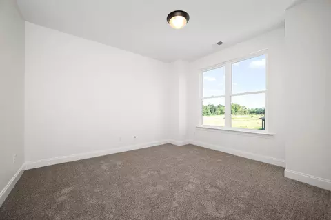 Bedroom - 5520 Sinclair St, Murfreesboro, TN 37127 photo 8 of 8