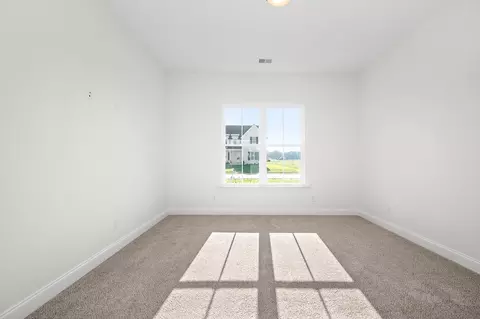 Bedroom - 5520 Sinclair St, Murfreesboro, TN 37127 photo 2 of 8