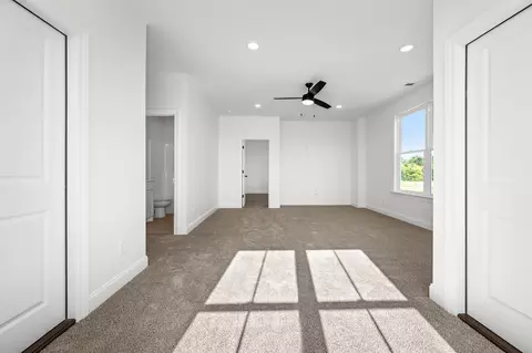 Bedroom - 5520 Sinclair St, Murfreesboro, TN 37127 photo 7 of 8