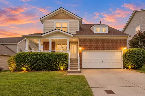 123 Trail Ridge Way, Hendersonville, TN 37075