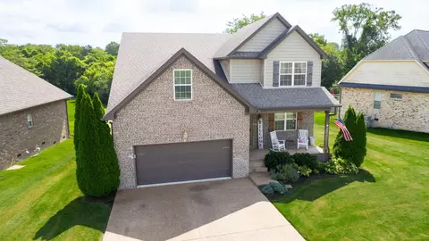 107 Ten Oaks Dr, Lebanon, TN 37087