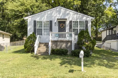 942 Green St, Franklin, TN 37064